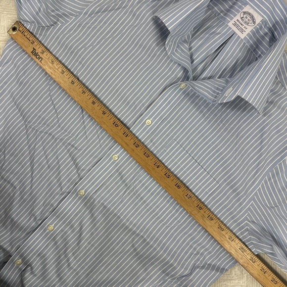 Brooks Brothers Shirt Mens 16-32 Blue Stripe Regent Fit Button Down L/S Oxford - Picture 2 of 6